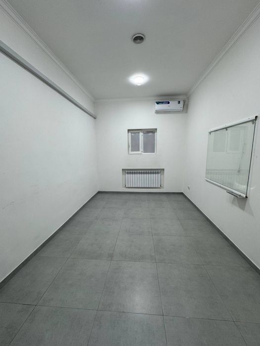 Аренда офис 1 этаж 215 кв м 8-9 комнат