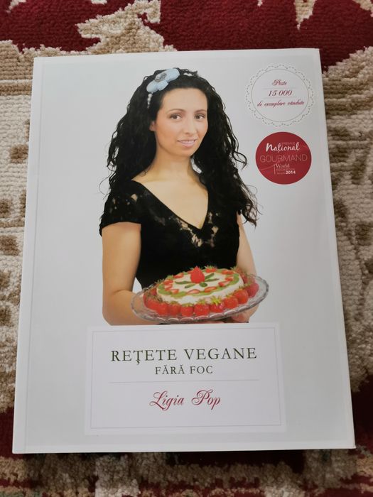 Set rețete vegane și sfaturi pentru o viață sănătoasă