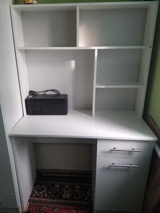 Mebel pod zaqas.