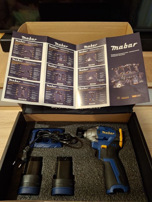 Аккумуляторый  ударный  винтовёрт