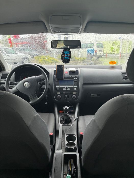 Jetta 5 1.6 102 cp