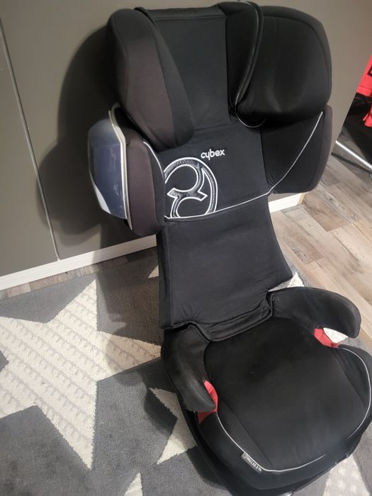 Детски стол за кола