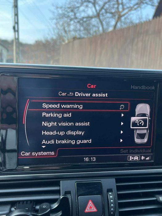 Audi A6 C7 / distronic / head up / nightvision / quattro