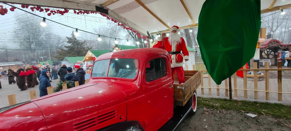 Inchiriez masina de epoca Dodge Half-Ton Pickup 1940