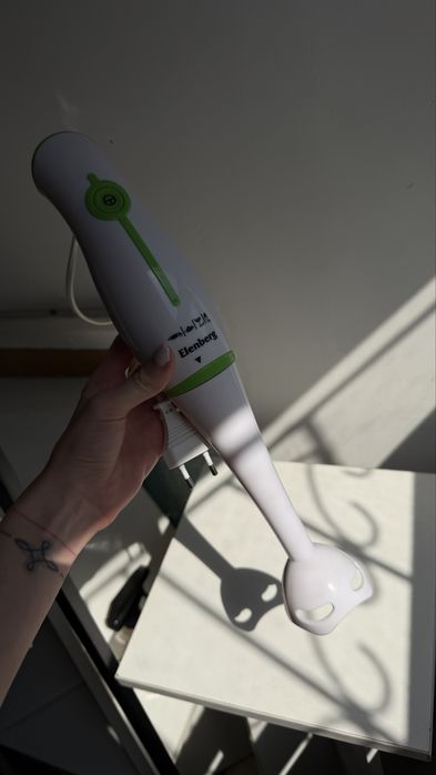 Блендер кухонный новый