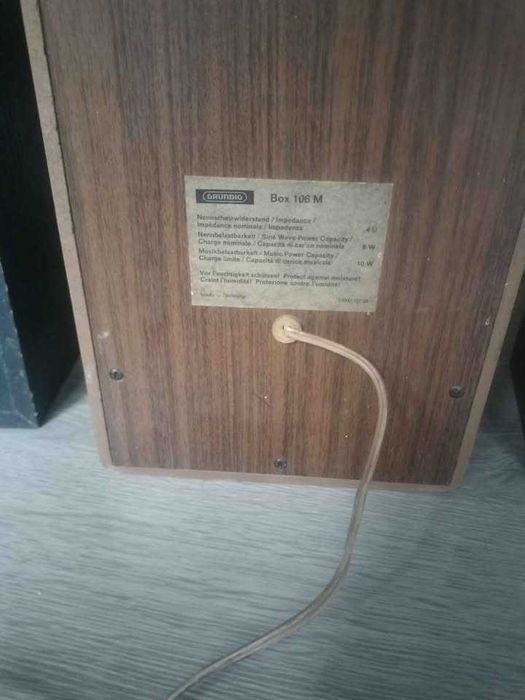 Vând cate o bucata boxe Sony SS-A701,Grundig Box 106,Wega,heco c3