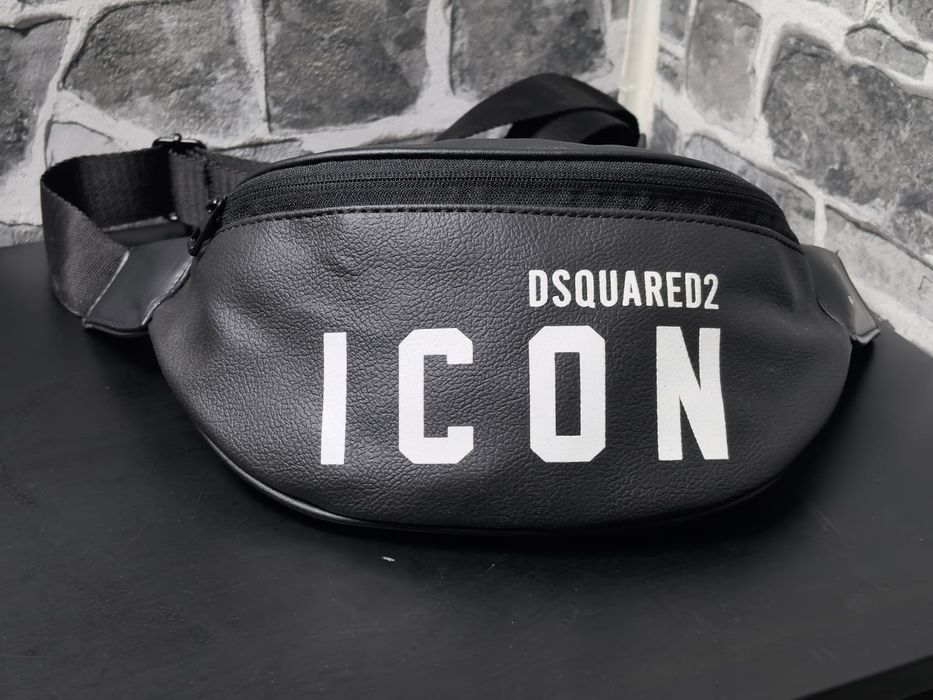 Dsquared чанта тип банан