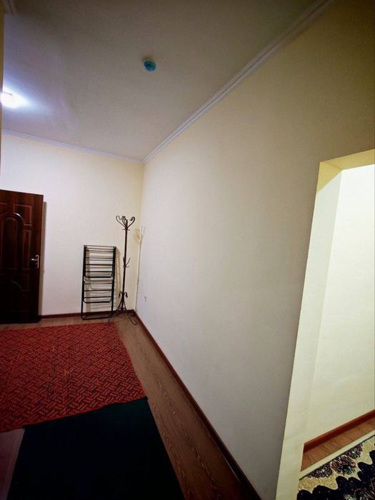 2 Xonali Uy Sotiladi