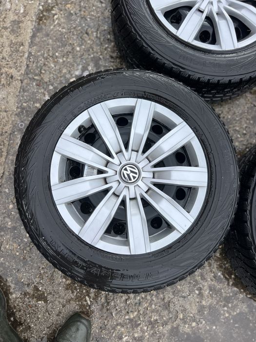 VW tiguan/Touareg/T-rockджанти със зимни гуми nokian 215/65/17