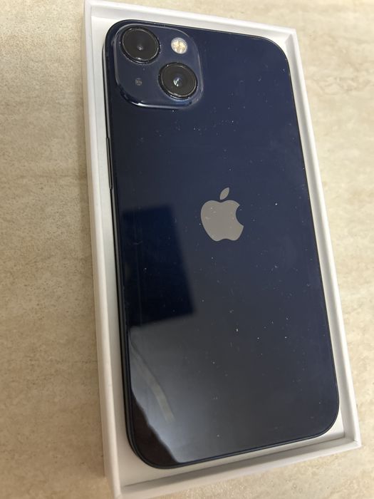 IPhone 13 Midnight 128GB