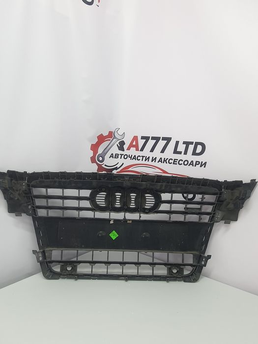 Предна Решетка за Ауди А4 S-line 09-12г