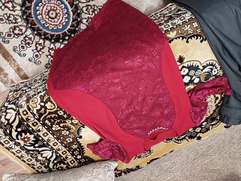 Продам женское платье