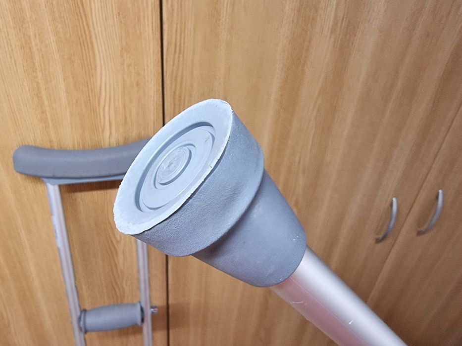 Carje sub brat reglabile, aluminiu, pentru copii