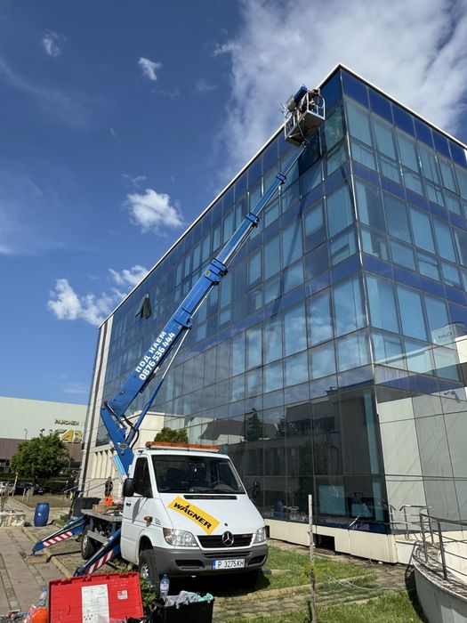 Вишка / Автовишка под наем 22.5м