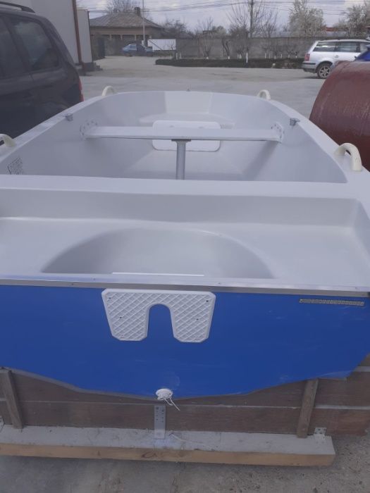 Vand barca noua pt agrement si pescuit, model Delta 370, prod 2026