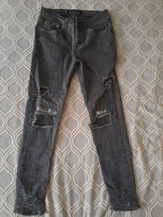 blugi noi negri rupti