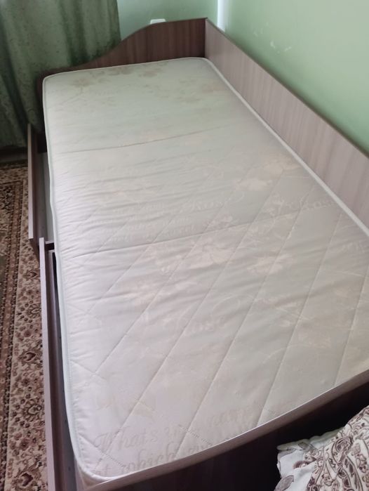 Новая кровать продаю