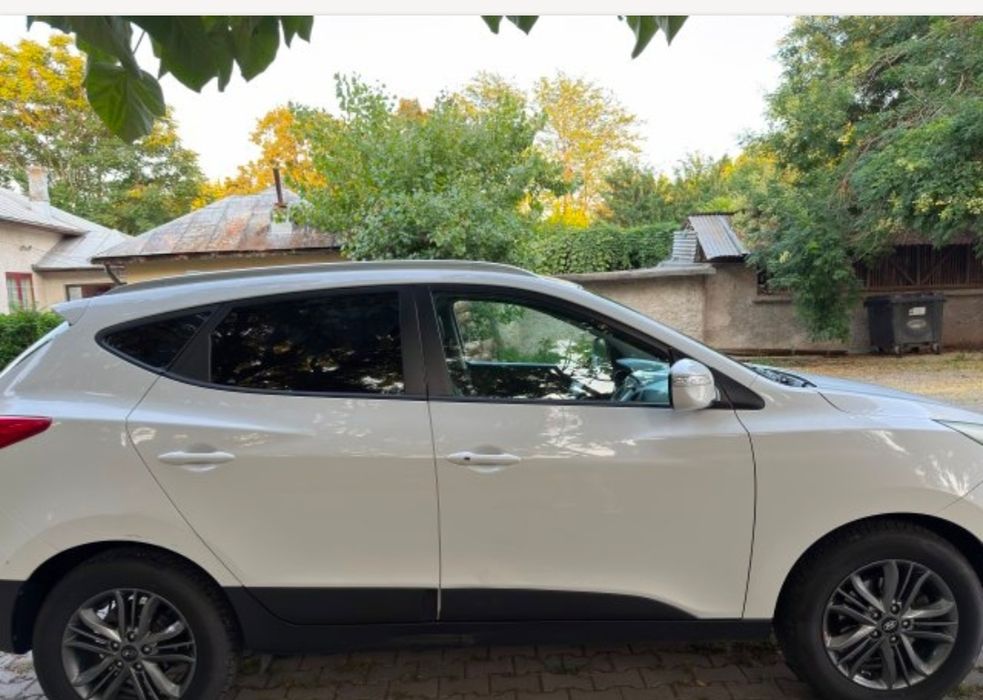 Vând Hyundai ix 35