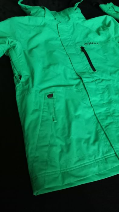 O'Neill ски/сноуборд екип M/L
O'Neill ски/сноуборд екип M/L