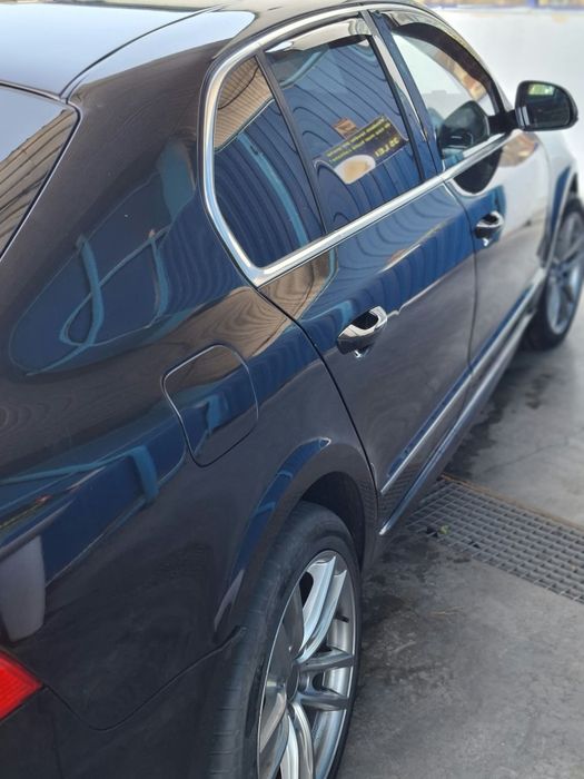 Vand Skoda Superb 2