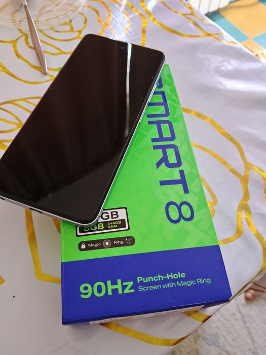 Infinix smart 8 продам
