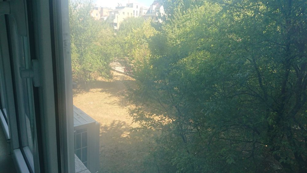 Дава се под наем Тристаен апартамент в София, Гоце Делчев - 150 кв.м за 841.5 € - Снимка #18