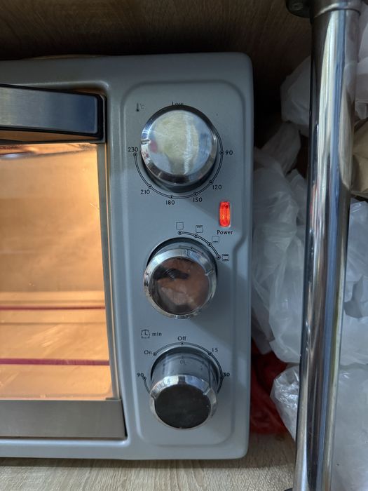 Духовая печь Elenberg