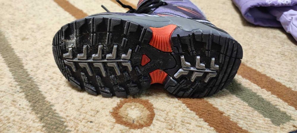 Ски екип за момиче + ботуши/апрески