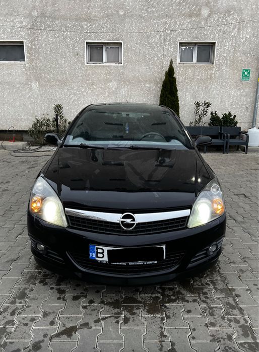 Opel Astra H GTC Panoramic Keyless Entry/Go
