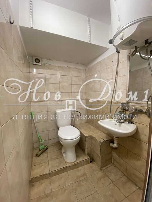 Дава се под наем Двустаен апартамент в Варна, Цветен квартал - 50 кв.м за 255 € - Снимка #5