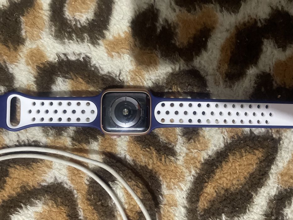 Apple watch 5 series