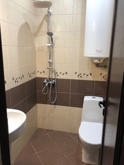 Дава се под наем Двустаен апартамент в Варна, Базар Левски - 55 кв.м за 448.8 € - Снимка #4