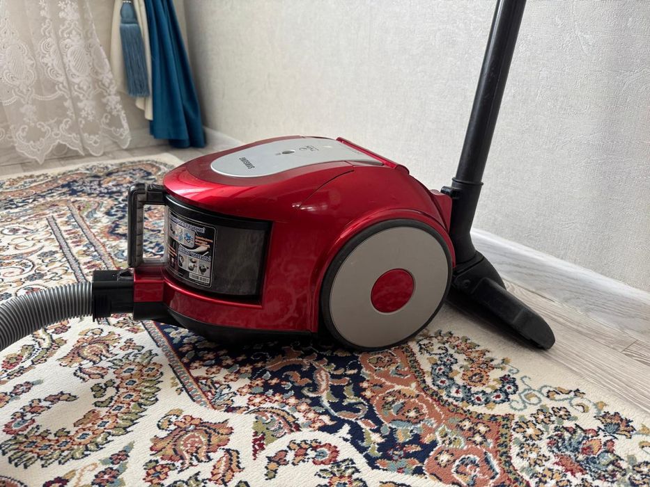 Продается пылесос