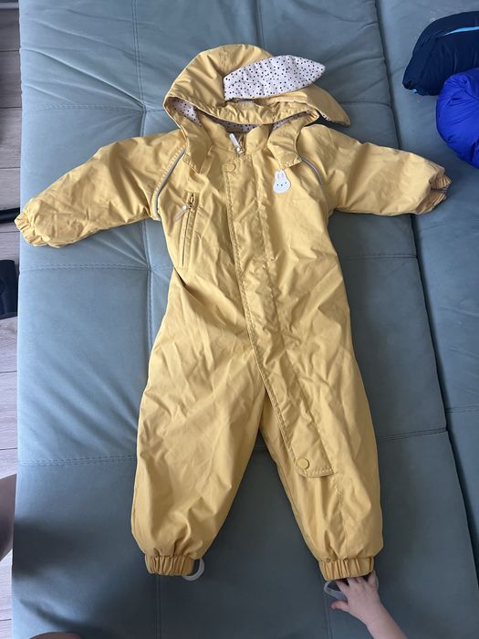 Продам демисезонный комбинезон