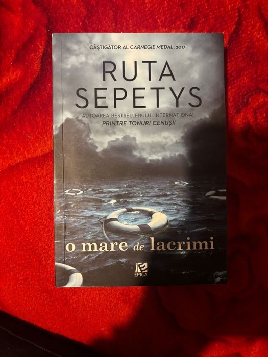 O mare de lacrimi - Ruta Sepetys