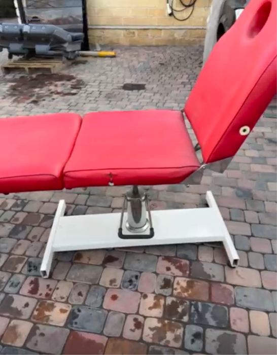 Кушетка косметологическая регулируемая