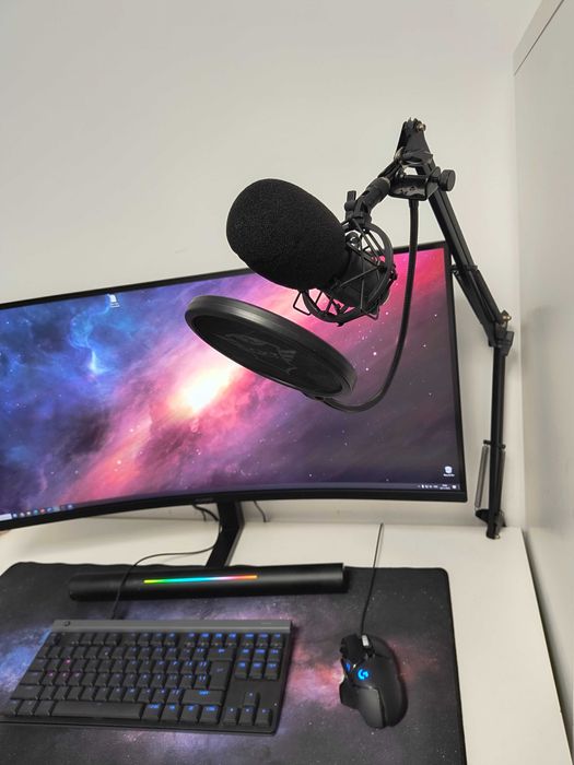 Microfon Streaming Trust GXT 252 Emita Plus + braț, pop filter