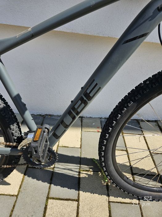 Bicicleta Cube Aim 2025