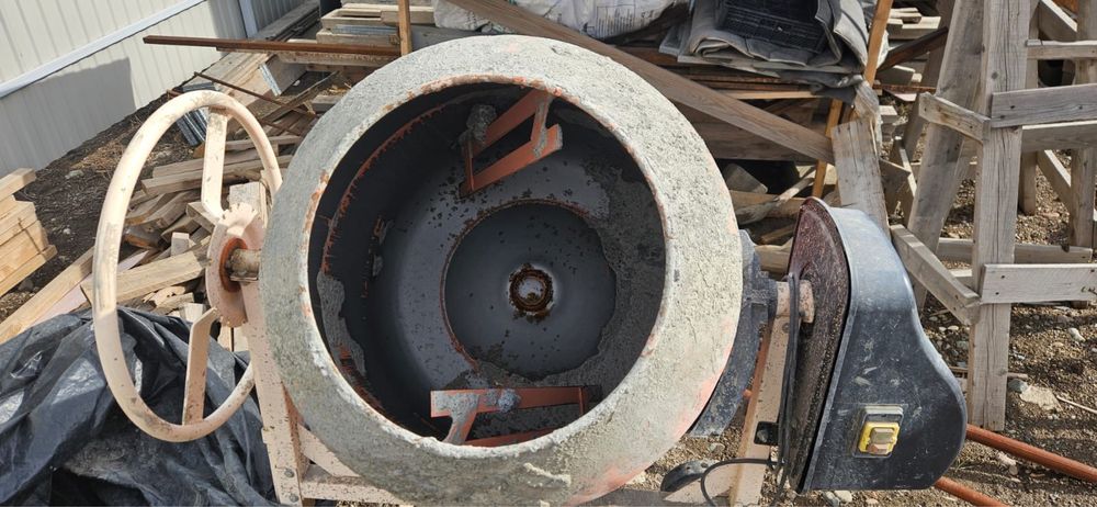 Аренда бетономешалка