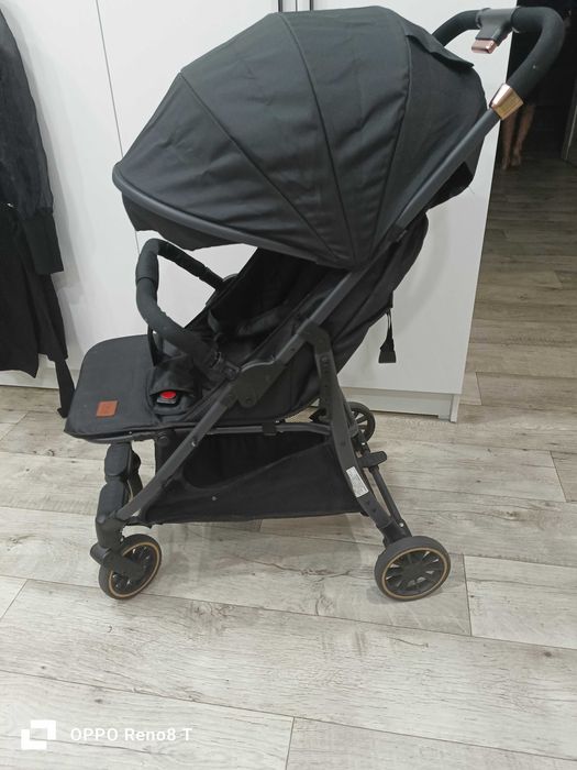 Коляска прогулочная летняя для детей