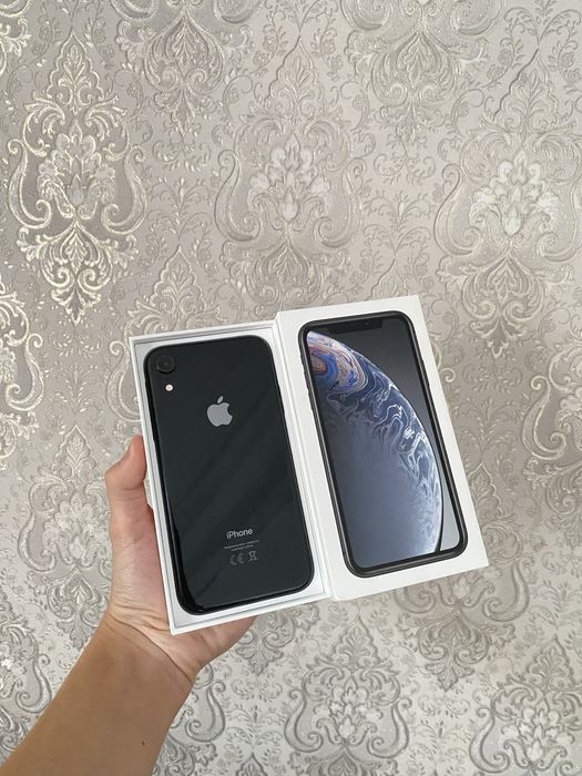 Продам срочно iPhone XR 64GB