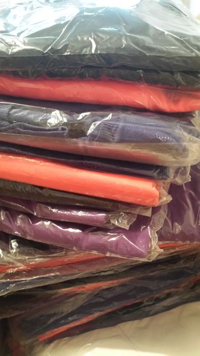 ЛИКВИДАЦИЯ-продавам мъжки пуловери на ZARA