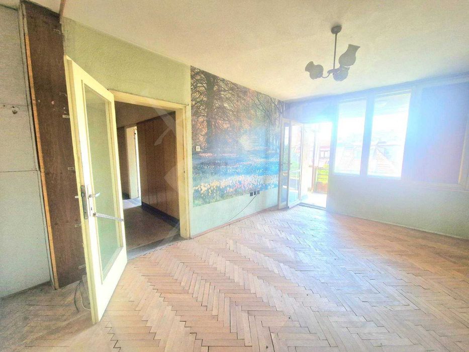 Продава се Тристаен апартамент в Пловдив, Каменица 1 - 97 кв.м за 2217 €/кв.м - Снимка #8