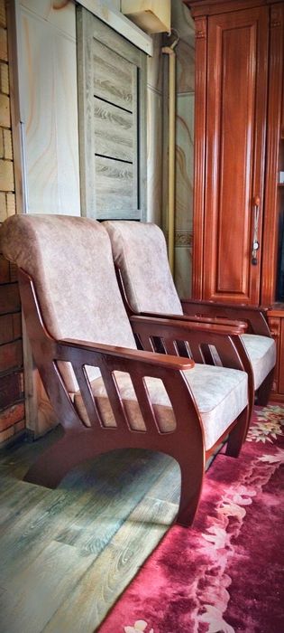 Продам кресла ручной работы новые пара