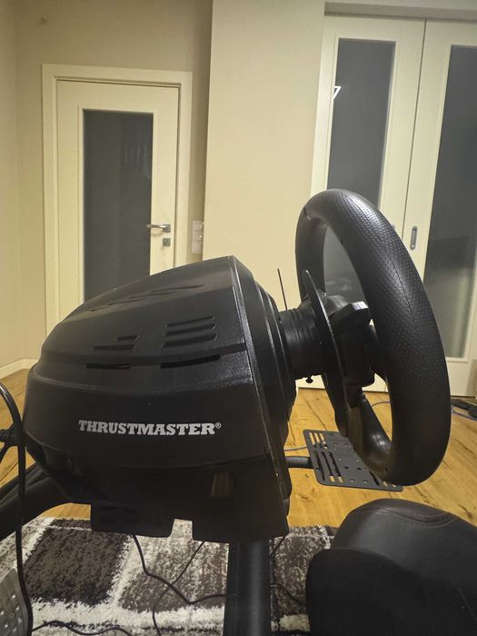 Волан с педали Thrustmaster t300 gt + стойка NLR GTRACER + скоростна