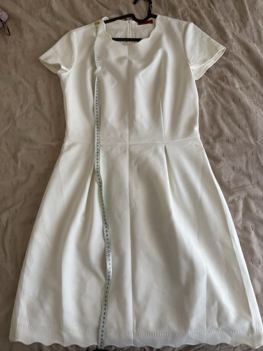 Rochie Hugo Boss - eleganta, impecabila, ca noua