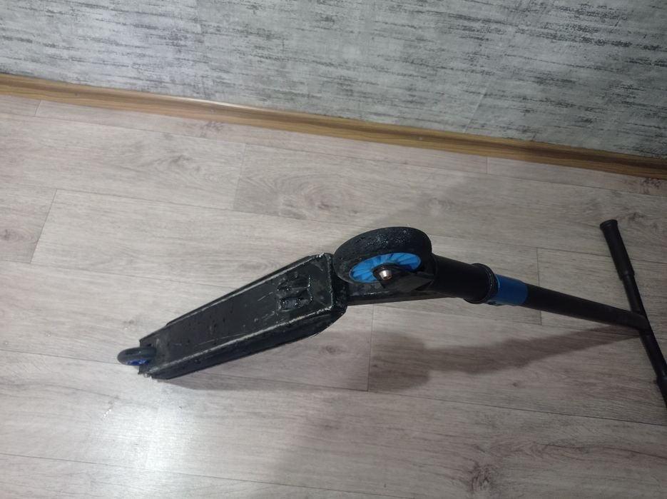 Продам самакат в состояние нормально