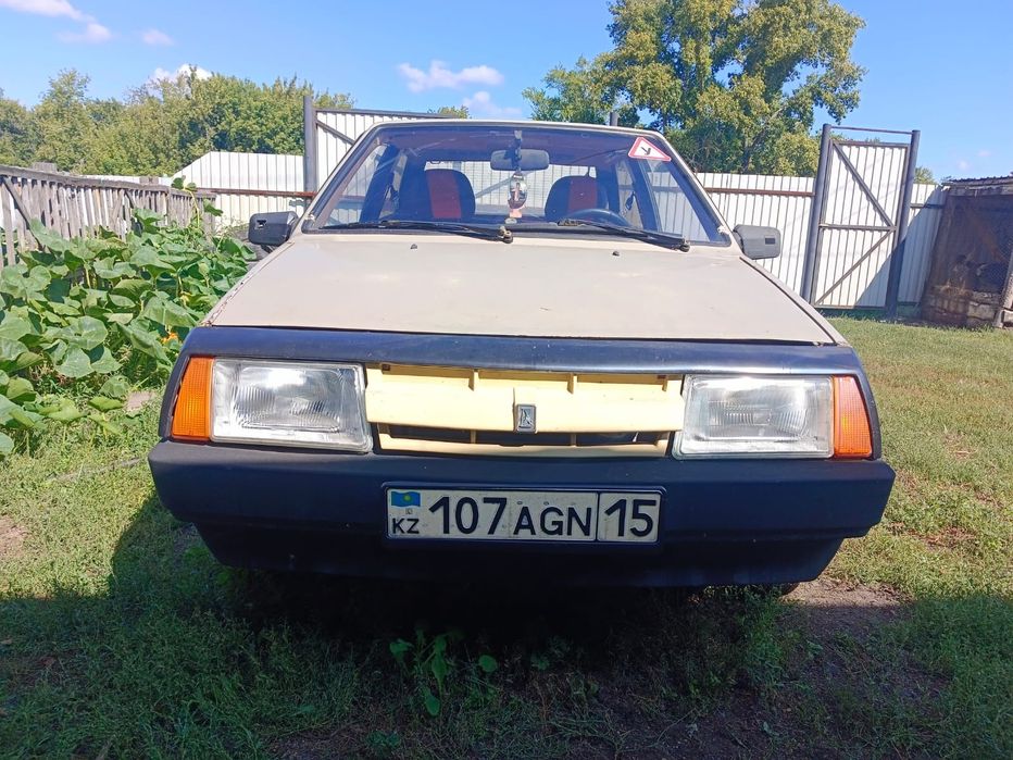 Лада ВАЗ-2108...