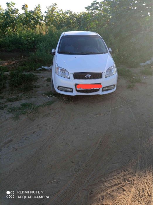 Nexia 3 Mexanika Ravon sotiladi