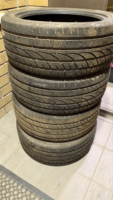 Продам шины зимние всесезонка
